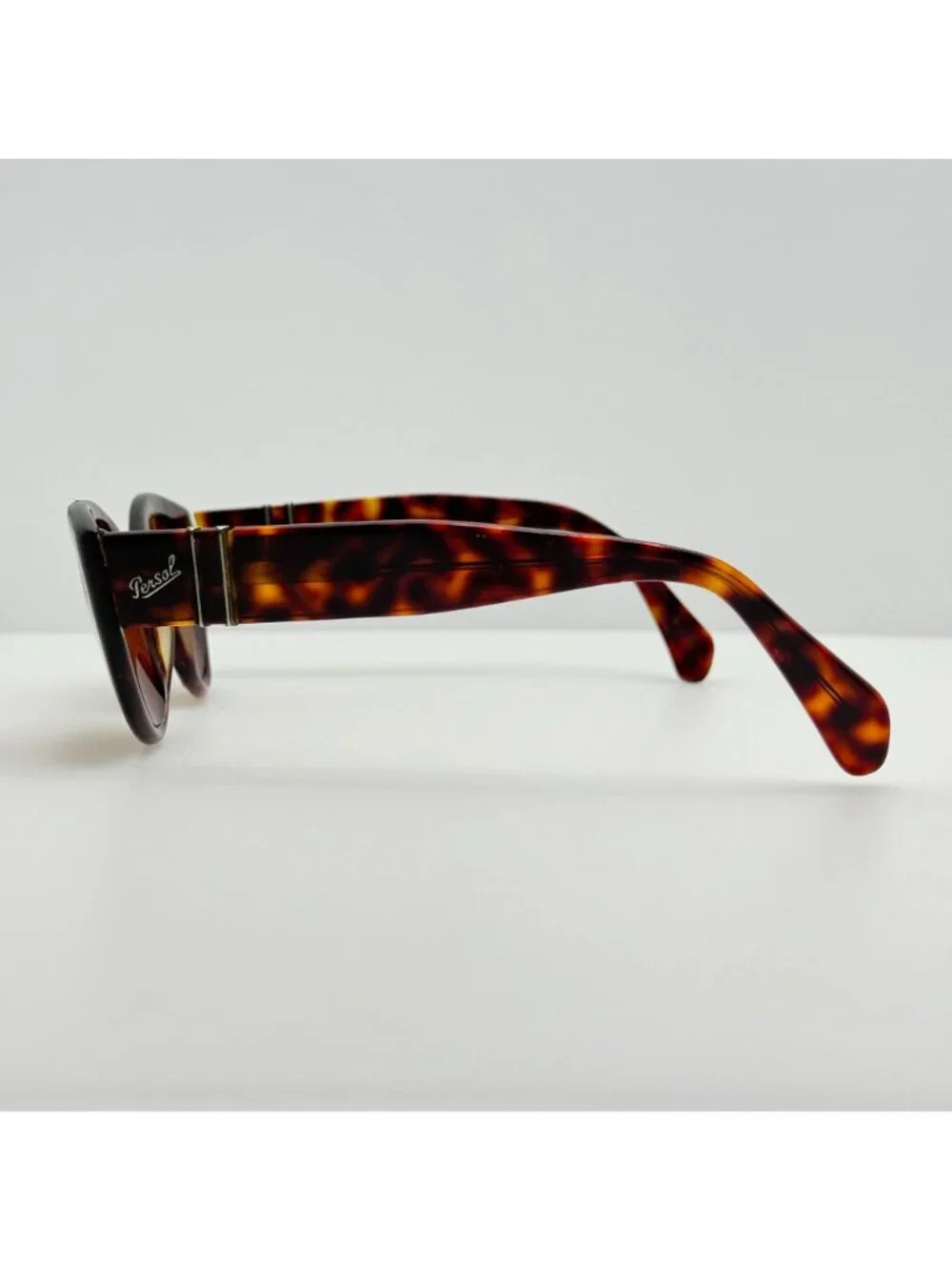 Persol this item
